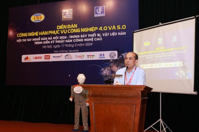 PGS, TS. Bùi Văn Hạnh, Chủ tịch Hội Khoa học Kỹ thuật Hàn Việt Nam (VWS) – Trưởng ban tổ chức chương trình.