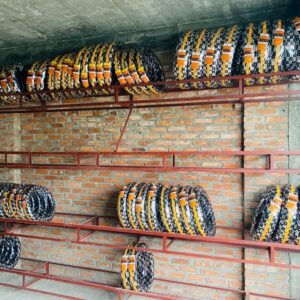 Lốp xe Jupiter, Sirius trước 70/90-17 có săm Veloce - Đài Loan 17 0 kho vo lop xe may ligo 5