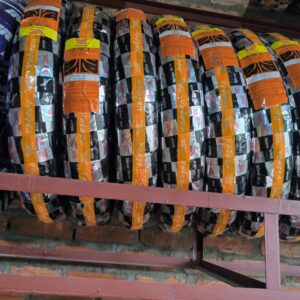 Lốp trước xe Winner, Exciter 150 (2018) Exciter 155 (2020) 90/80-17 không săm Veloce - Đài Loan 19 lop do xe exciter winner 3 1