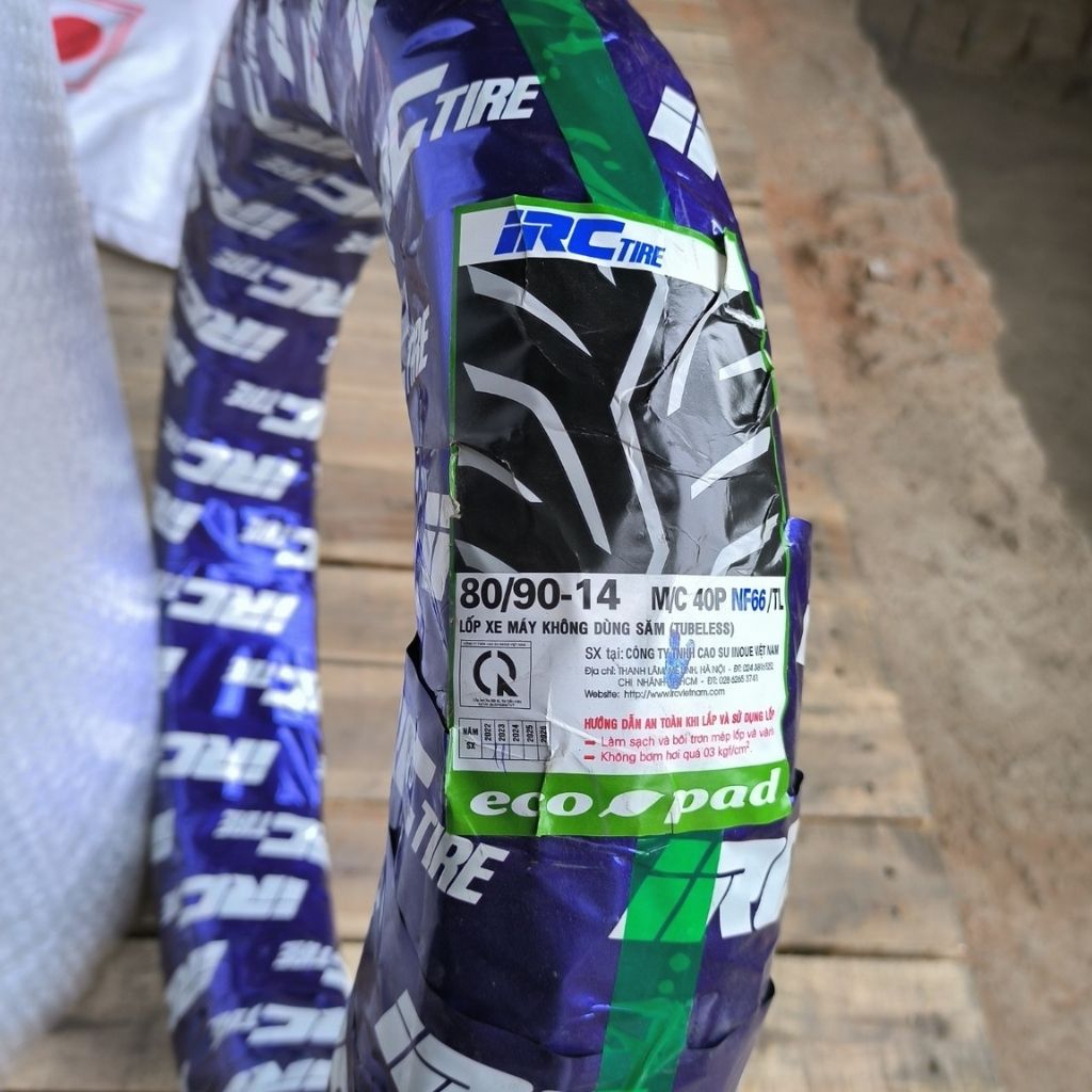 Lốp IRC xe Air Blade 125, Vision trước không săm 80/90-14 31 lop irc khong sam xe airblade 125 truoc