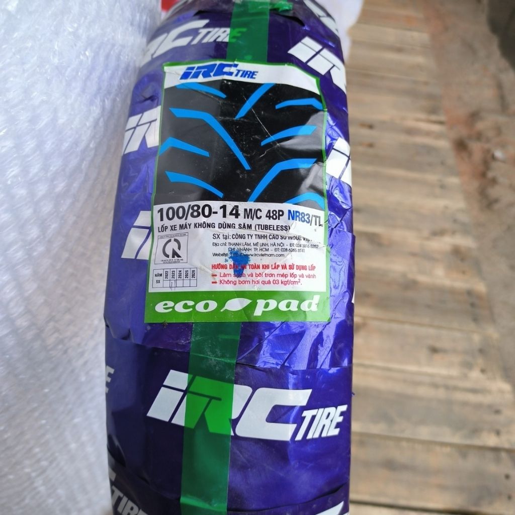 Lốp không săm IRC xe Air Blade 150, Vario sau 100/80-14 1 Lốp không săm IRC xe Air Blade 150, Vario sau 100/80-14
