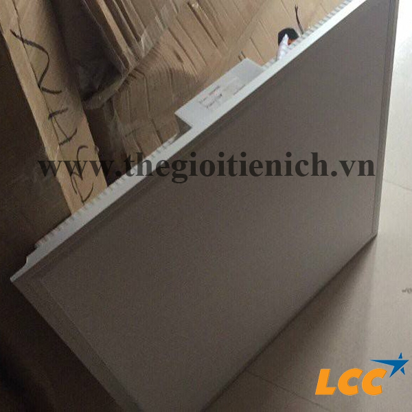 panel 600 x 600