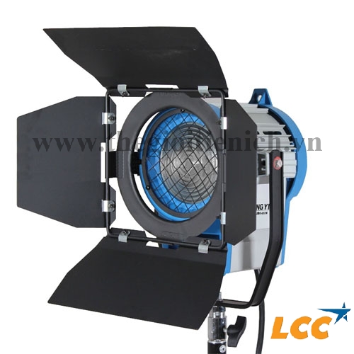 Đèn fresnel 2000w