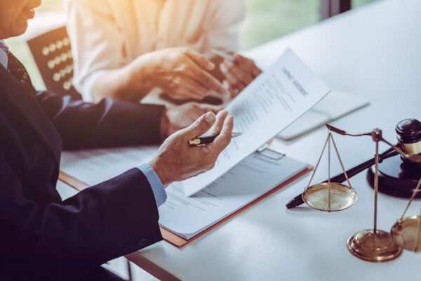 Dịch Vụ Tư Vấn Luật Sư Tại Việt Nam: Tăng Cường Bảo Vệ Quyền Lợi Người Dân 2 newevent