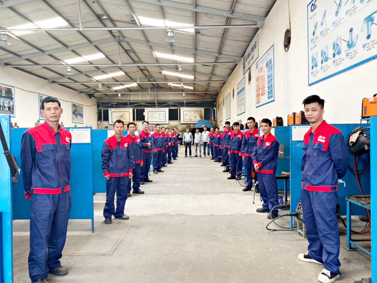THÔNG BÁO TUYỂN SINH TRUNG CẤP HÀN CÔNG NGHỆ CAO 2022 - ĐI HỌC NGHỀ CÓ HƯỞNG LƯƠNG 17 z2111647955125 2404e52b962070cebe255999ff7da96d