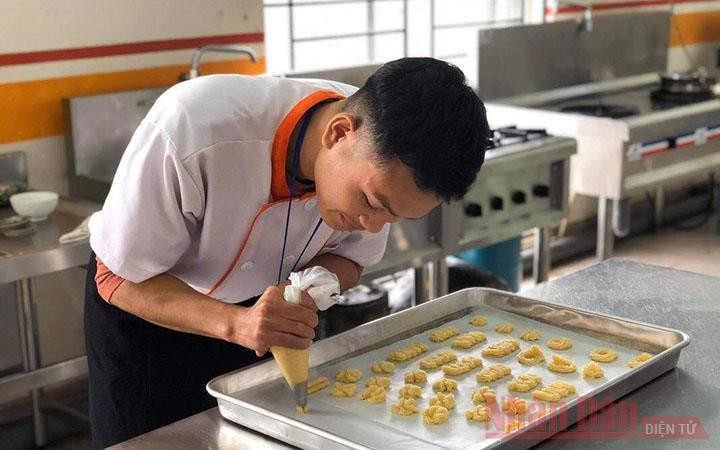 Cơ hội nghề nghiệp và phẩm chất cần có của nghề đầu bếp là gì? 1 nghedaubep 16026311646691