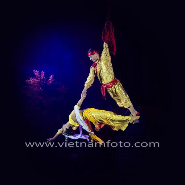 NGHỆ THUẬT SÂN KHẤU