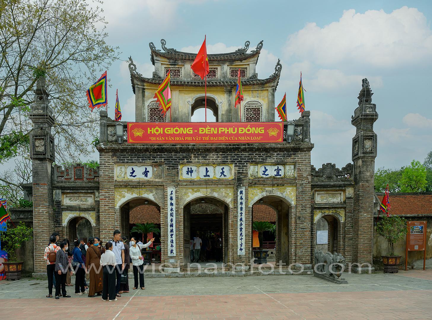 04.07-Hội nấu cơm thi Hội Gióng-Đền Phù Đổng 3 01