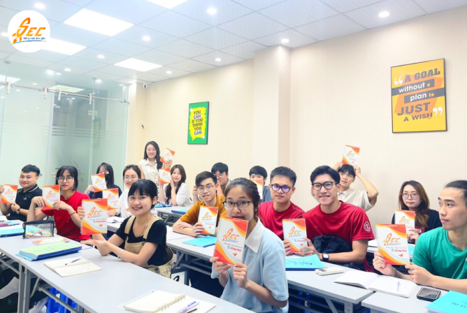 Hình ảnh lớp học tại SEC