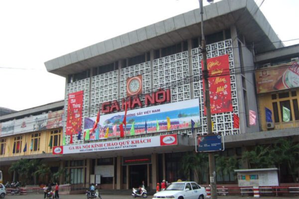 Từ sân bay Nội Bài tới các ga tàu Hà Nội đi như thế nào ?