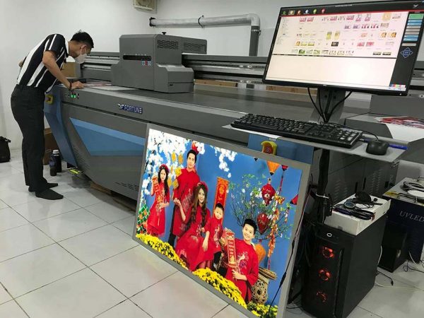 in uv phang 1