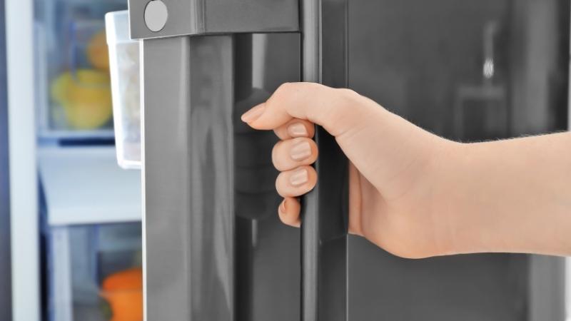 Lỗi cảnh báo mở cửa DOOR OPEN 