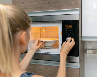 Hướng dẫn sử dụng lò vi sóng Bosch an toàn, hiệu quả