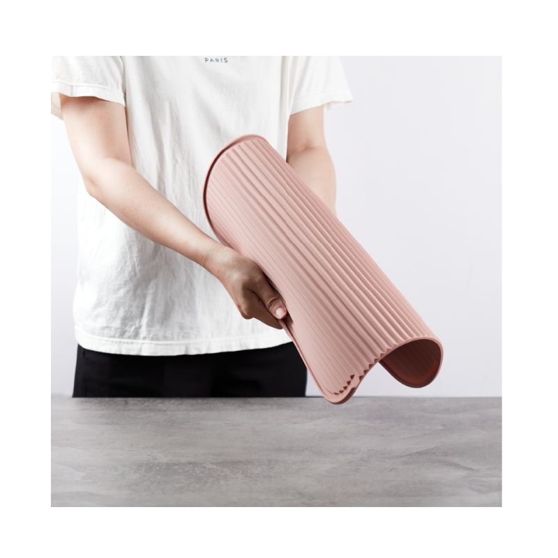 Tấm lót silicone của Bộ kệ úp bát đĩa Malloca MNA-0033 Tấm lót silicone của Bộ kệ úp bát đĩa Malloca MNA-0033