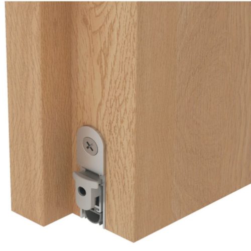 Thanh chắn bụi tự động 708 mm Hafele 950.45.014 3 Ảnh thực tế thanh chắn bụi tự động 708 mm Hafele 950.45.014
