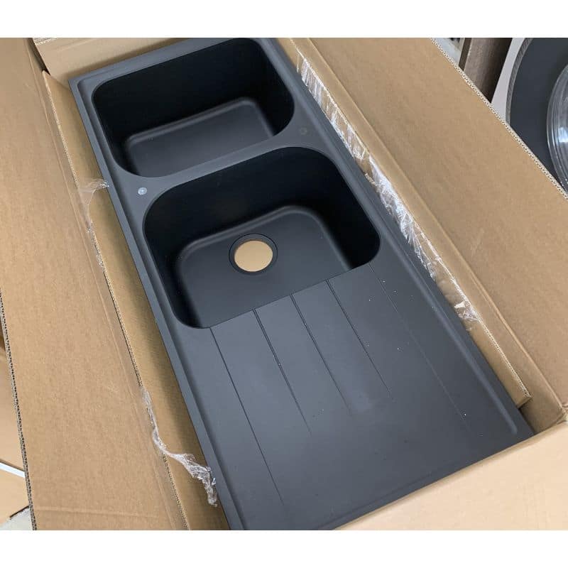 Góc phải chậu rửa bát Hafele Julius HS-GDD11650 570.35.560 Chậu rửa bát Hafele Julius HS-GDD11650 570.35.560