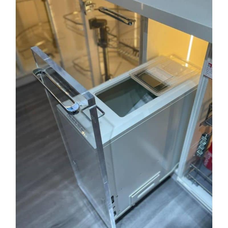 Ảnh thùng gạo gắn cánh CUCINA SPINTO 549.32.759 Ảnh thùng gạo gắn cánh CUCINA SPINTO 549.32.759