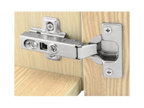 Hình ảnh lắp đặt bản lề lọt lòng Metalla SM 110° giảm chấn Hafele 315.06.752