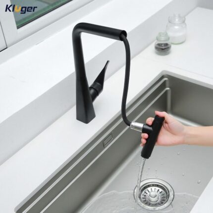 Vòi rửa bát nóng lạnh Kluger KLF0016B có dây rút 3 Hình ảnh vòi rửa bát nóng lạnh Kluger KLF0016B có dây rút