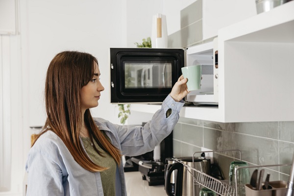 ĐÁNH GIÁ LÒ VI SÓNG TEKA CÓ TỐT KHÔNG Ở MỌI KHÍA CẠNH 1 Đánh giá lò vi sóng teka có tốt không ở mọi khía cạnh