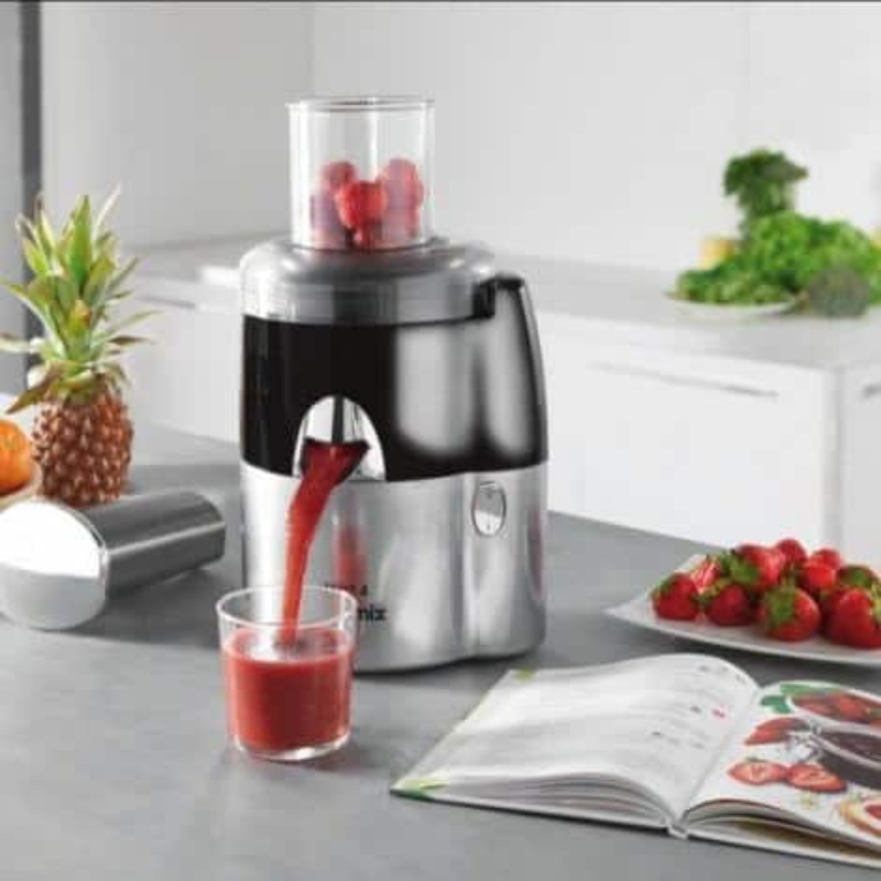 Ảnh thực tế máy ép trái cây Magimix Juice Expert 4 18083EB màu đen bạc Ảnh thực tế máy ép trái cây Magimix Juice Expert 4 18083EB màu đen bạc