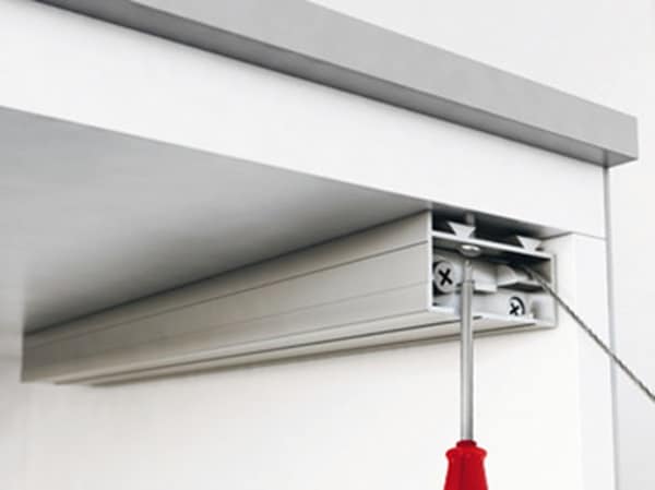 Phụ kiện cáp đỡ mặt trước với bas điều chỉnh Hafele 365.46.050 Phụ kiện cáp đỡ mặt trước với bas điều chỉnh Hafele 365.46.050