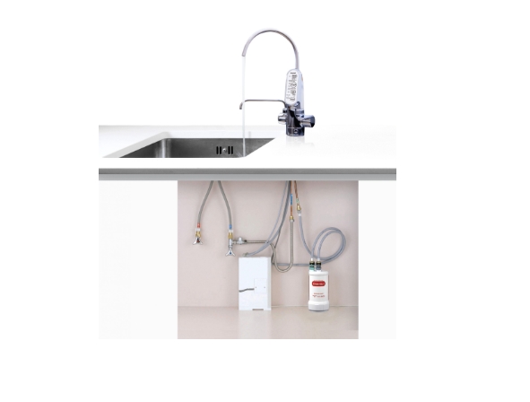 Ảnh thực tế của thiết bị lọc nước điện giải tạo ion kiềm Cleansui EU301 Ảnh thực tế của thiết bị lọc nước điện giải tạo ion kiềm Cleansui EU301