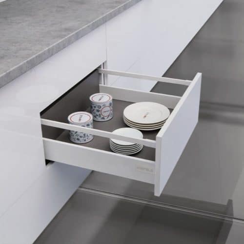 Ảnh thực tế ray hộp Alto-S chiều cao 80mm với thanh vuông Hafele 552.55.723