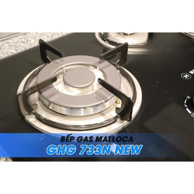 Bếp gas âm 3 vùng nấu Malloca GHG 733B NEW/ Màu đen 4 GHG 733B kiềng sắt chống trơn trượt