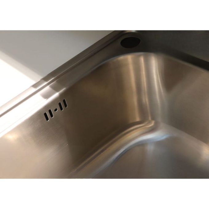 Chậu rửa chén Inox Malloca MS - 1023 5 MS 1023 yên tâm với lỗ thoát chống tràn