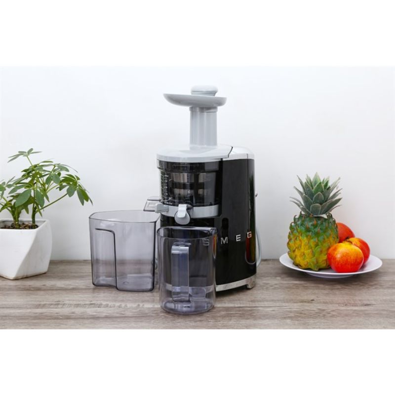 Máy ép chậm trái cây Smeg SJF01BLEU Black 3 Ảnh máy ép chậm trái cây Smeg SJF01BLEU Black