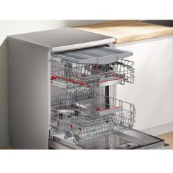 Máy rửa bát Bosch SMS6ZCI85M 5 Bên trong máy rửa bát Bosch SMS6ZCI85M