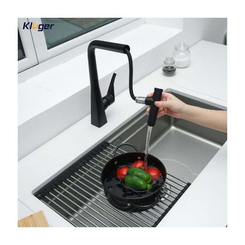 Vòi rửa bát nóng lạnh Kluger KLF0016B có dây rút 7 Ảnh Kluger KLF0016B có dây rút