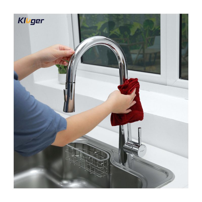 Vòi rửa bát nóng lạnh Kluger KLF0009C có dây rút 6 Ảnh thực tế Kluger KLF0009C có dây rút