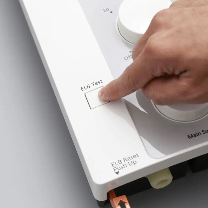 Máy nước nóng Panasonic DH-4RL1VW 4 Ảnh thực tế máy nước nóng Panasonic DH-4RL1VW