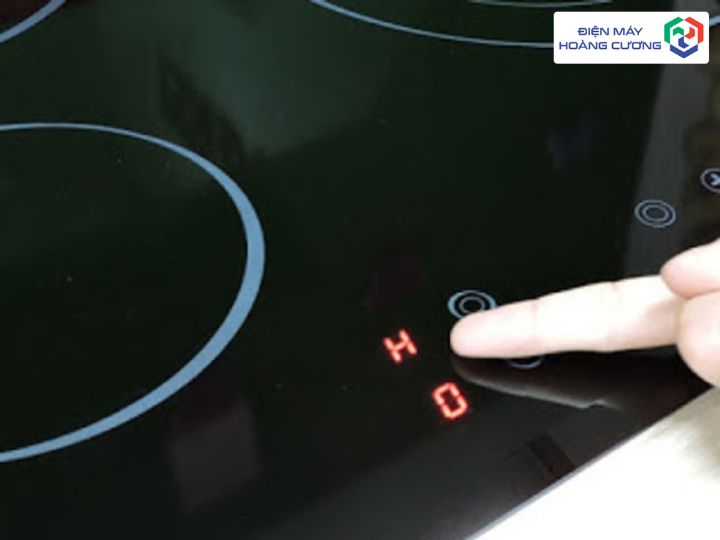Bếp từ Bosch hiển thị mã lỗi H