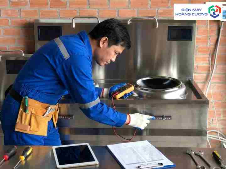 Bếp Từ Công Nghiệp Là Gì? Kinh Nghiệm Chọn Mua Chuẩn Nhất 2025 11 kiểm tra chất lượng bếp từ công nghiệp