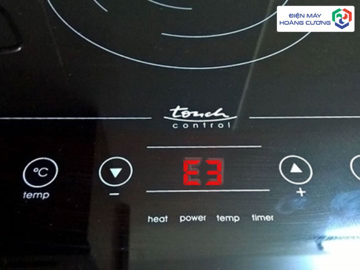 Bếp từ Bosch báo lỗi E: 12 mã lỗi và cách khắc phục chi tiết nhất 8 Mã lỗi E3 trên bếp từ bosch