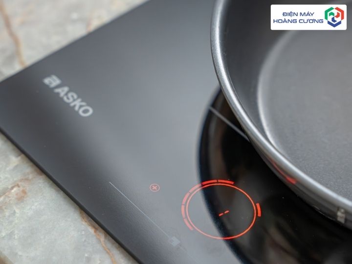 Bếp từ Asko nấu thông minh