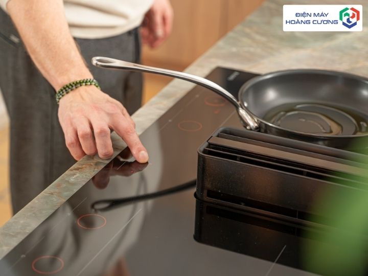 Bếp từ Asko nấu nướng tự động