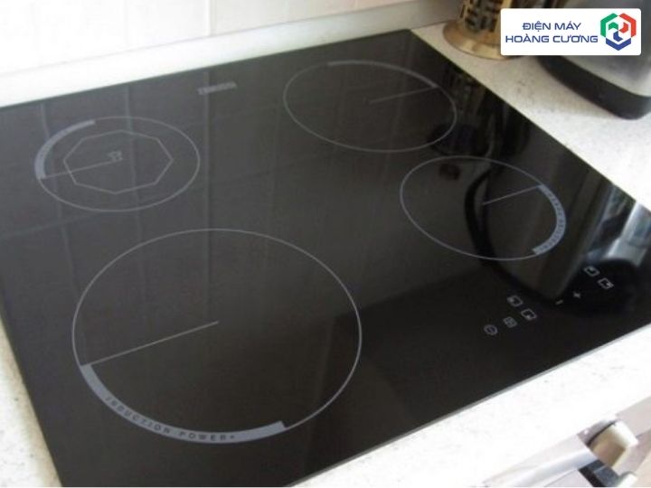 Top Bếp Từ Zanussi Nhập Khẩu Châu Âu Đáng Mua Nhất 2026 4 Bếp từ Zanussi thiết kế gọn gàng
