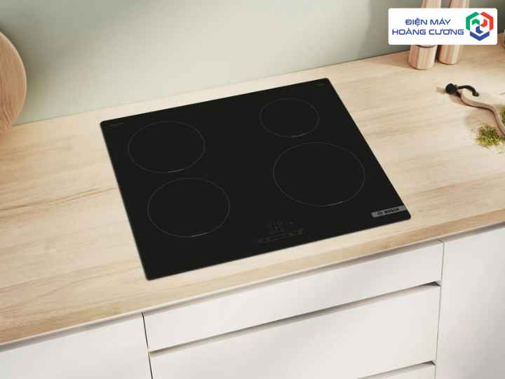 bếp từ 4 vùng nấu tiện nghi, hiện đại