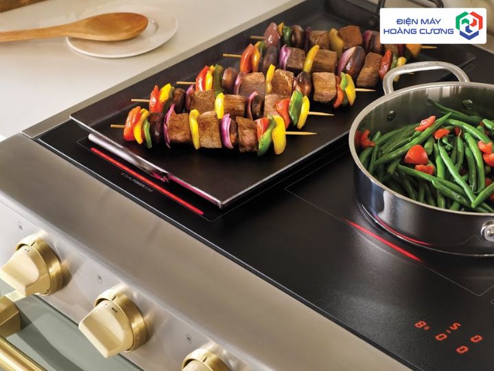 Đánh Giá Bếp Từ BlueStar: Đẳng Cấp "Bếp Trưởng" Đến Từ Mỹ & Top 3 Mẫu Đỉnh Cao 1 Bếp Từ BlueStar nhập khẩu Mỹ