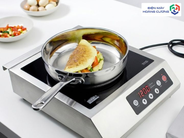 Đánh Giá Bếp Từ Summit Appliance: Giải Pháp Hoàn Hảo Cho Bếp Nhỏ & Top 3 Mẫu Tiêu Biểu 4 Bếp Từ Summit Appliance tiết kiệm không gian