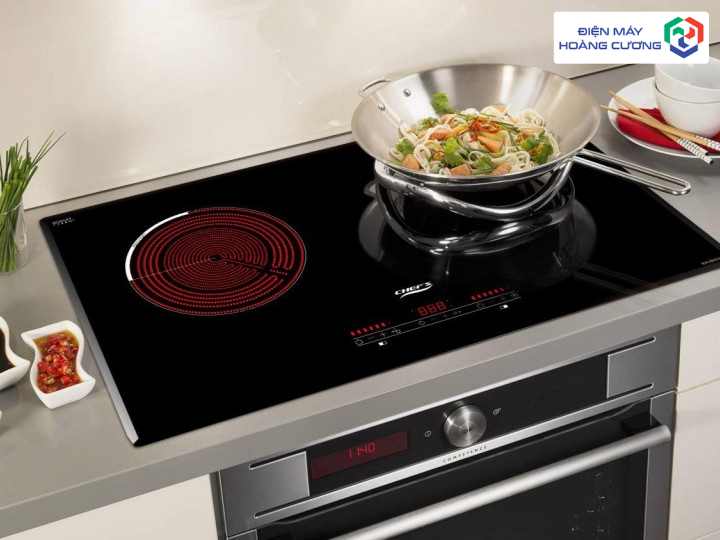 nấu ăn với bếp từ chefs