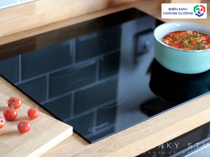 Đánh Giá Bếp Từ Indesit: Giải Mã Thương Hiệu Ý & Top 3 Mẫu Đáng Mua Nhất 3 vùng nấu kép bếp từ indesit