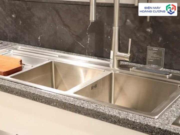 Bề mặt chậu rửa Malloca kháng khuẩn cao cấp