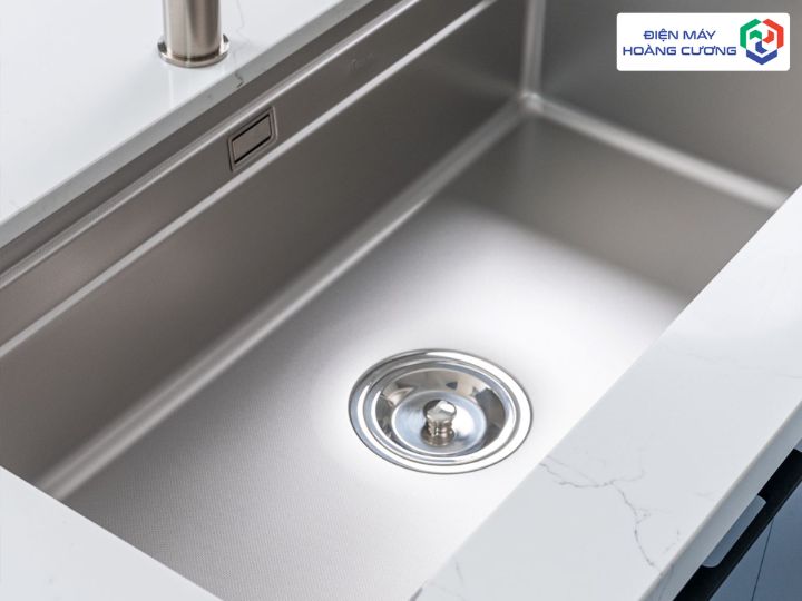 Chất liệu Inox 304 chậu rửa Konox