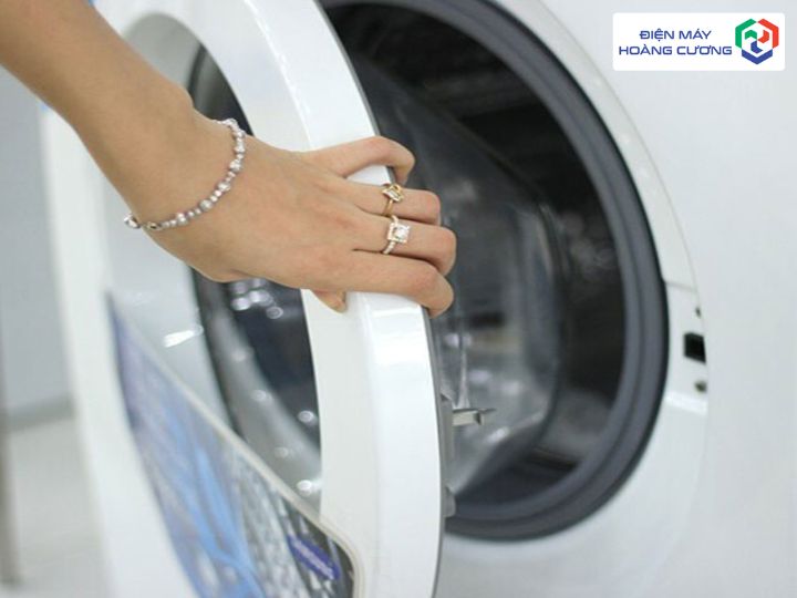giữ thói quen mở hé cửa máy giặt Hafele
