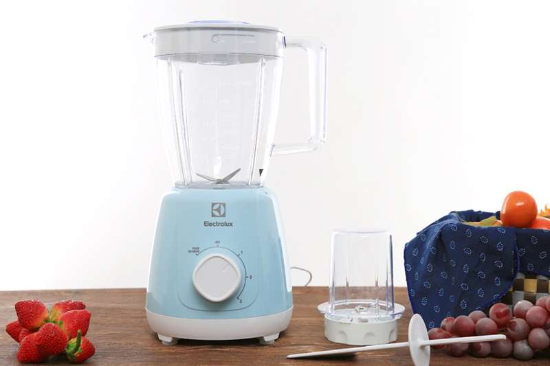 Máy xay sinh tố Electrolux EBR3416 3 Máy xay sinh tố Electrolux EBR3416